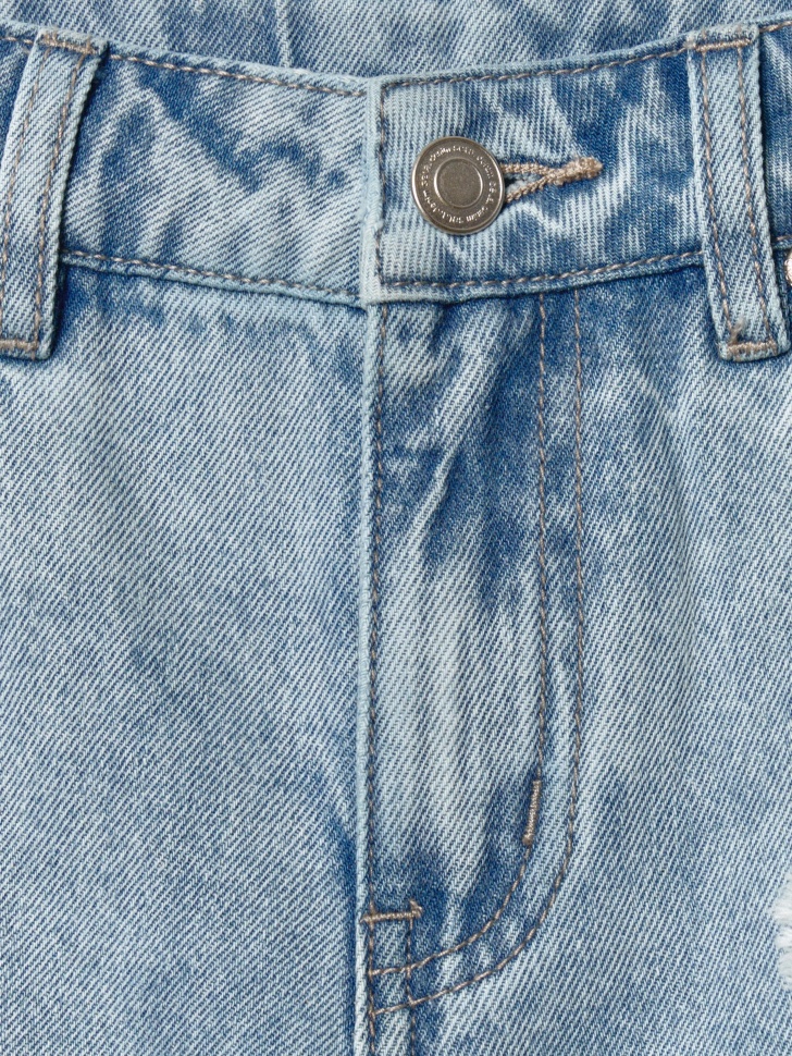 Товар голубого цвета с внутренней стороны