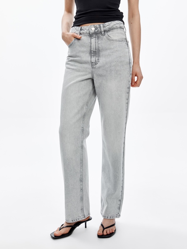 прямые джинсы 413 из органического хлопка от бренда sela вид слева