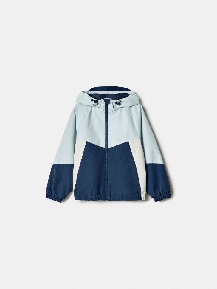 ветровка с капюшоном для мальчиков по цене 2799 руб вид справа