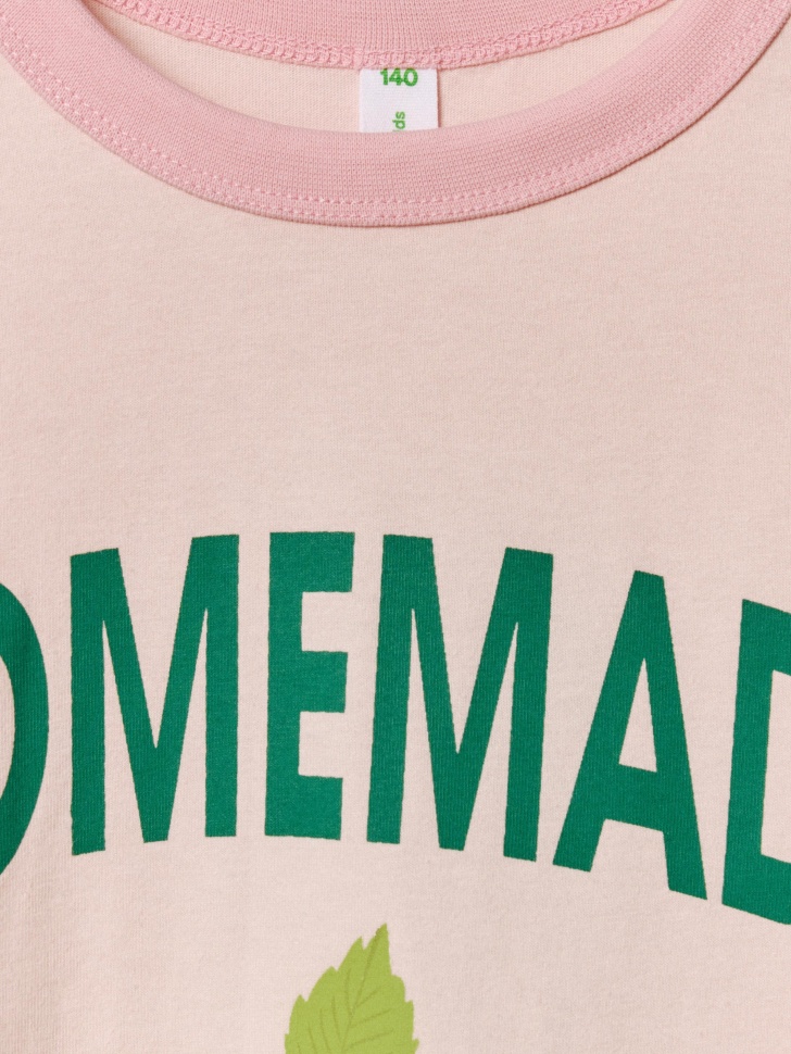 футболка оверсайз с принтом для девочек из хлопка спереди