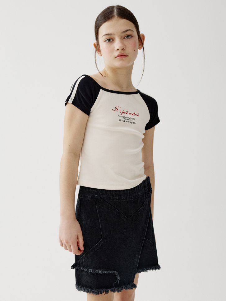 облегающая футболка с принтом для девочек по цене 1299 руб вид справа