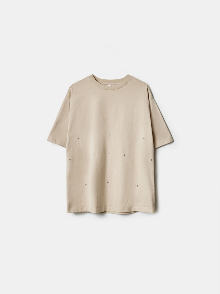 футболка оверсайз с кнопками из линейки  young из хлопка спереди