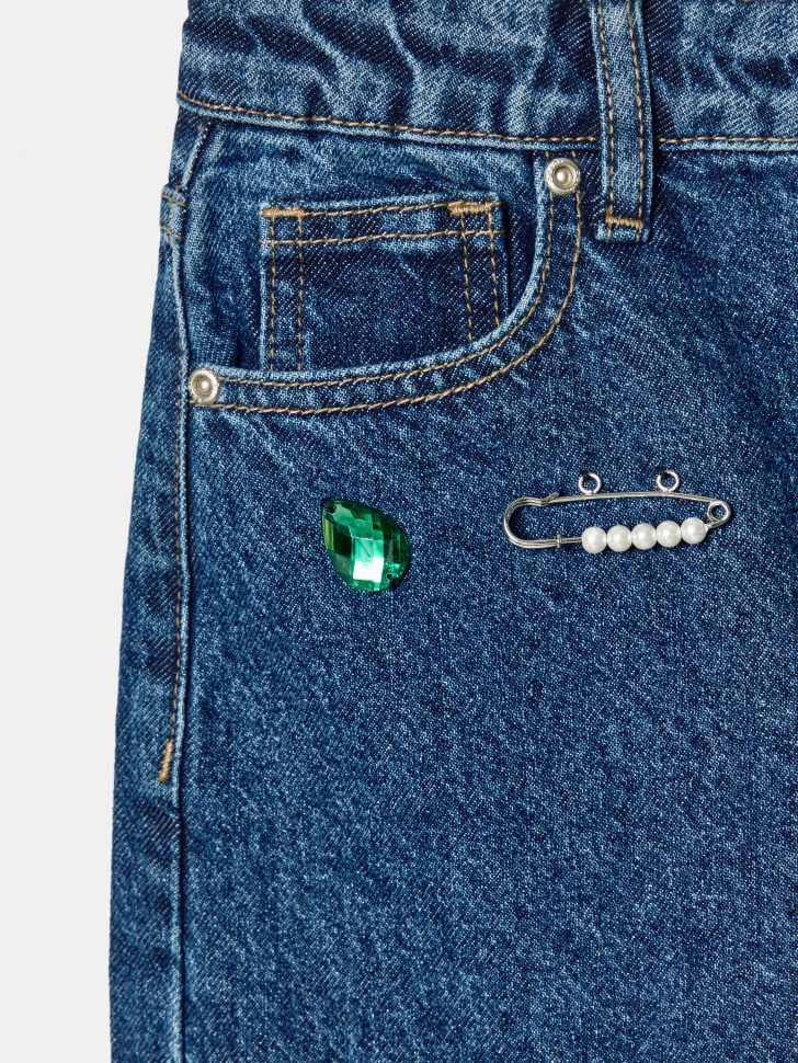 Товар разноцветного цвета с внутренней стороны