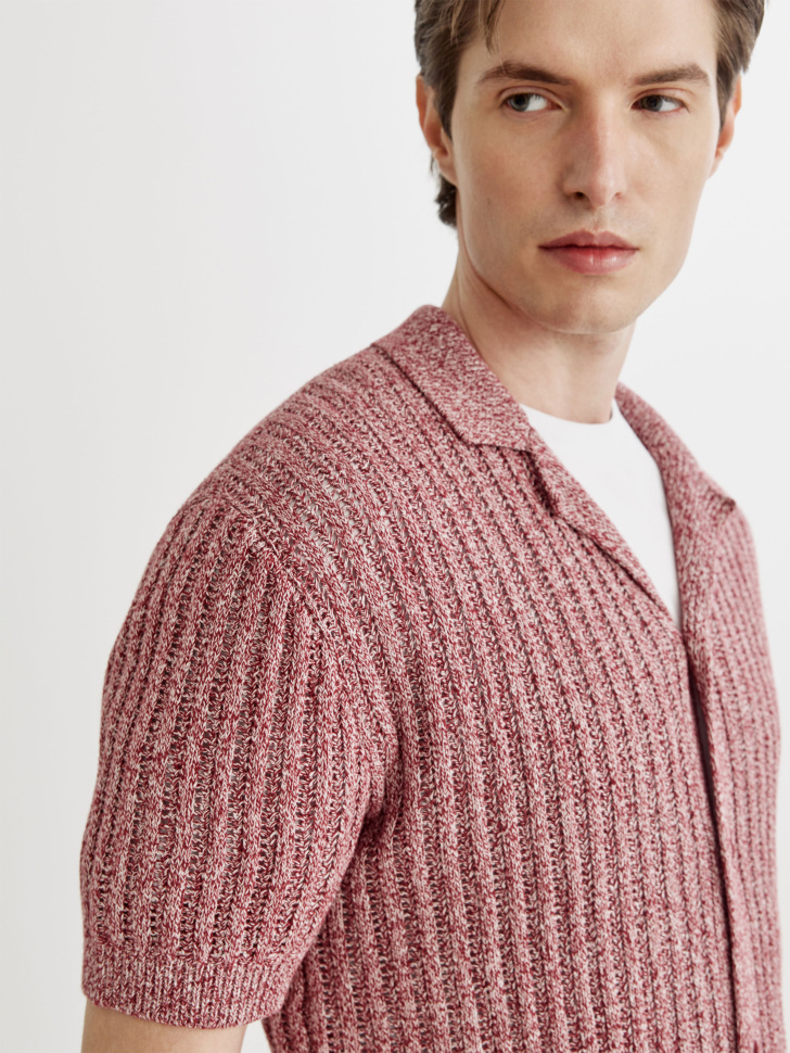 вязаное поло на пуговицах по цене 3599 руб вид справа