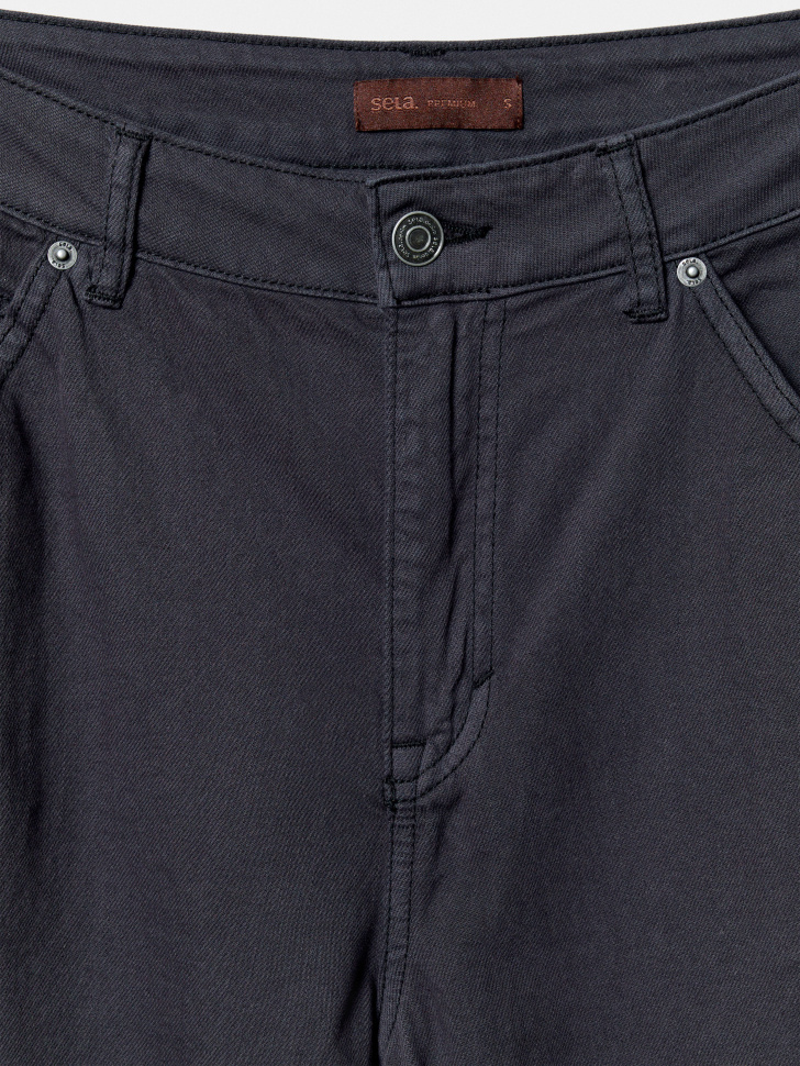 джинсовые шорты-бермуды премиум качества от бренда sela вид слева