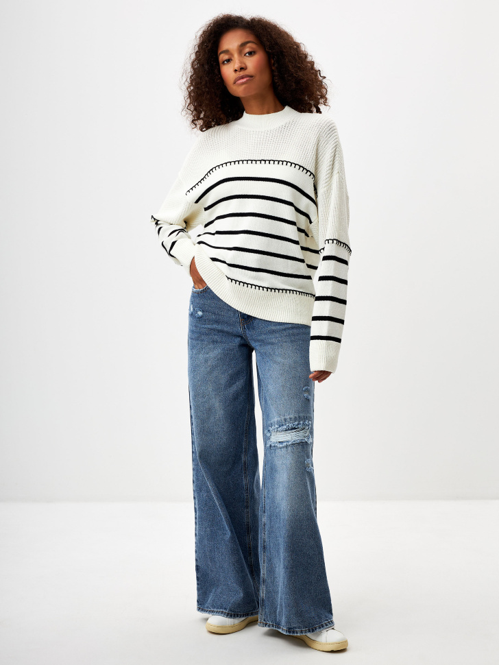 

Рваные джинсы Wide Leg со шнурком в поясе