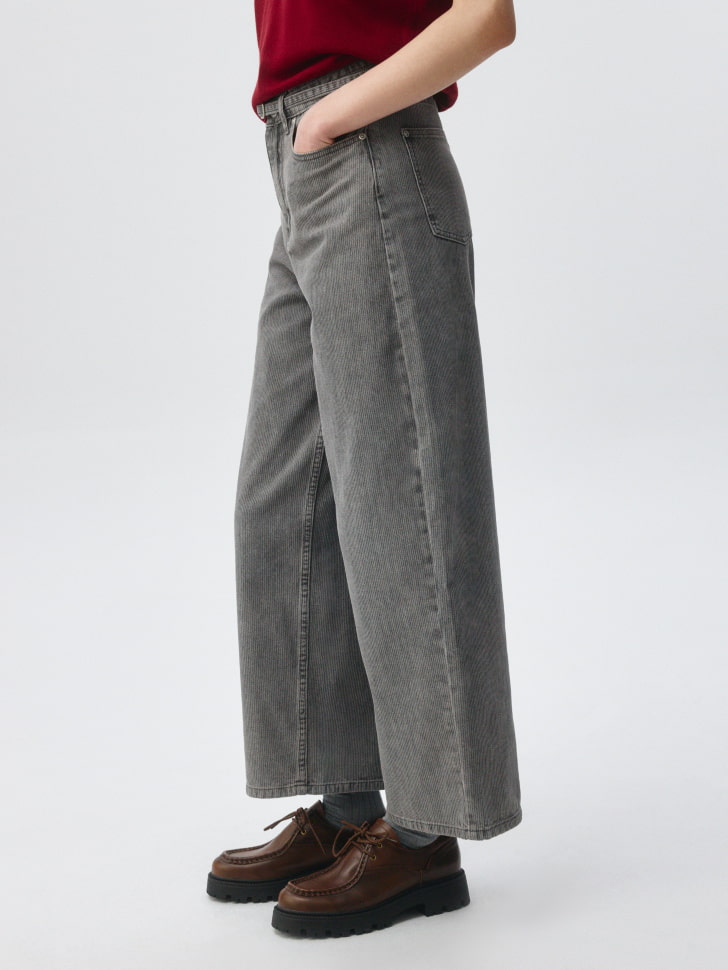 Укороченные джинсы Tapered. Фото №3