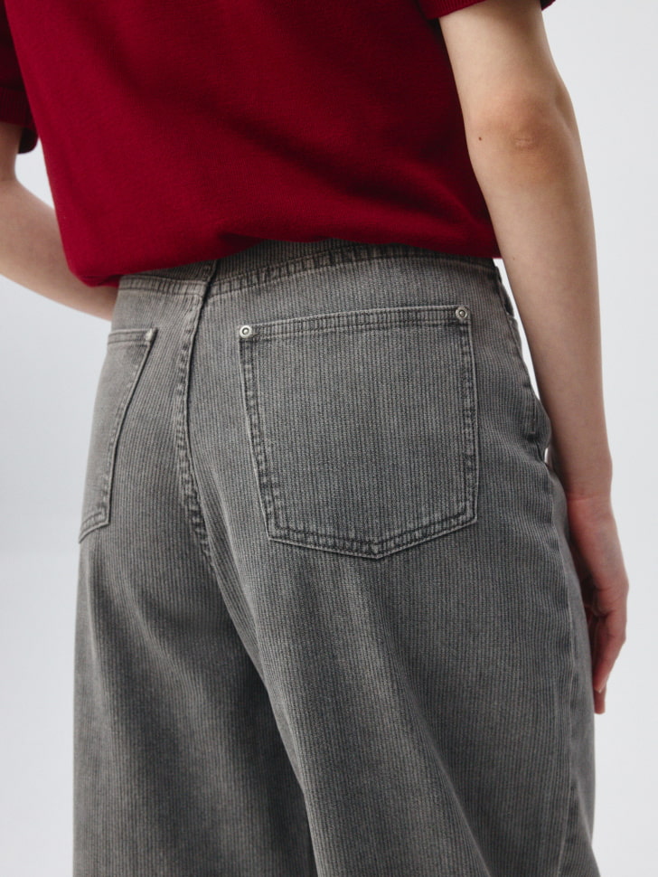Укороченные джинсы Tapered. Фото №6
