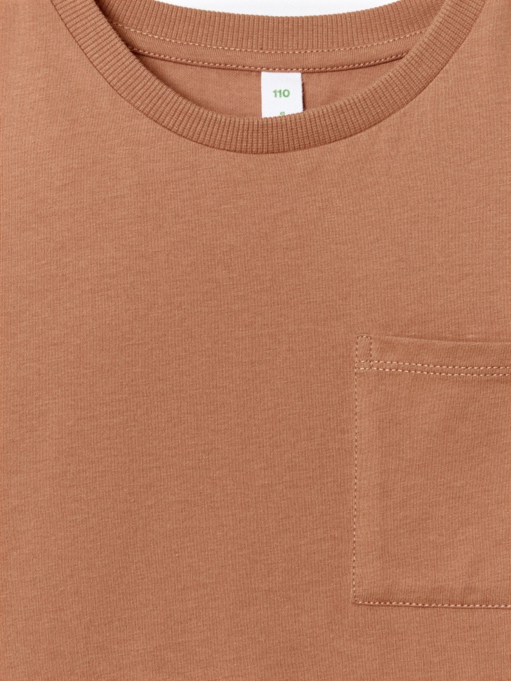 базовая футболка с карманом детская из россии вид сбоку