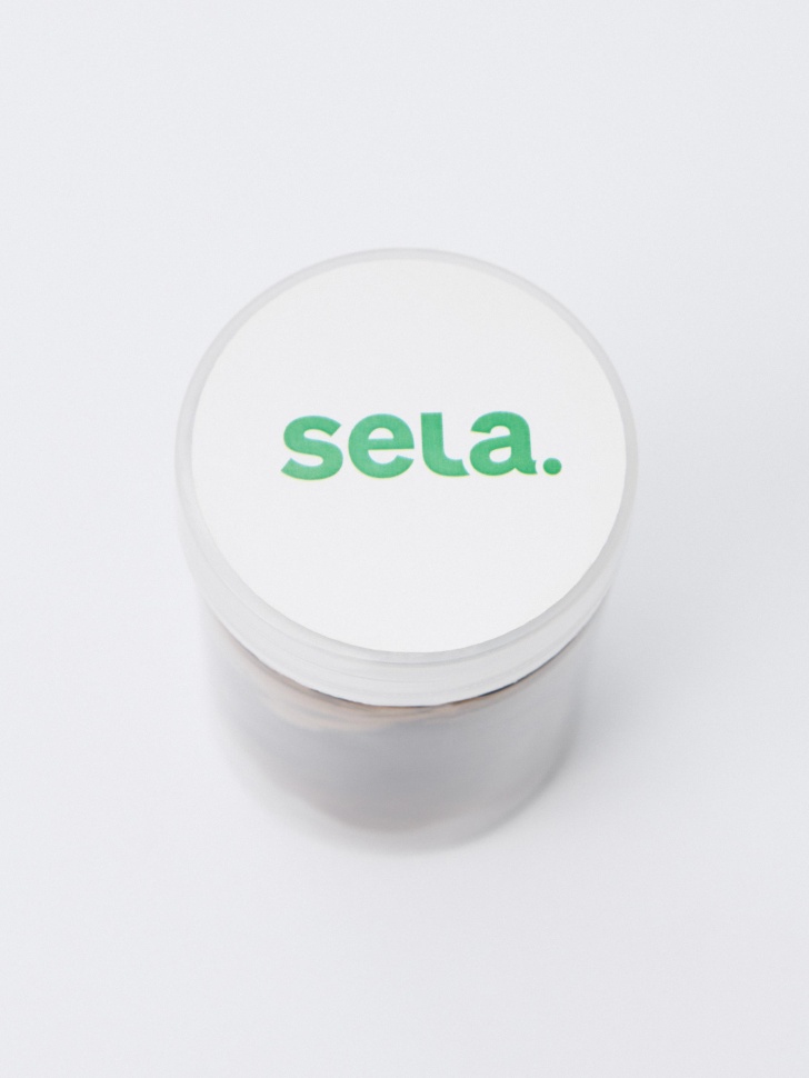 набор резинок для волос от бренда sela вид слева