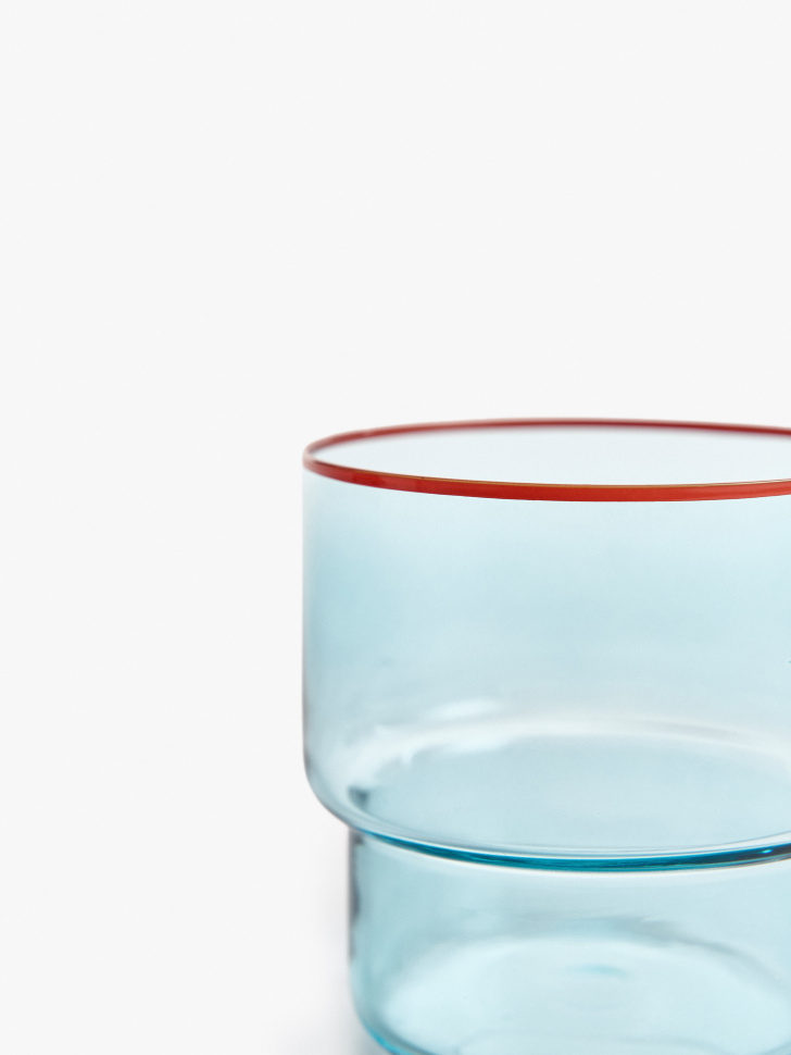 Товар с артикулом 4640611160777 вид сзади