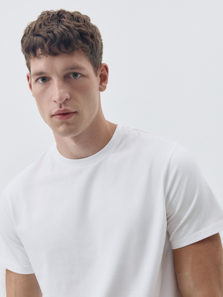 

Футболка PETER REGULAR FIT базовая