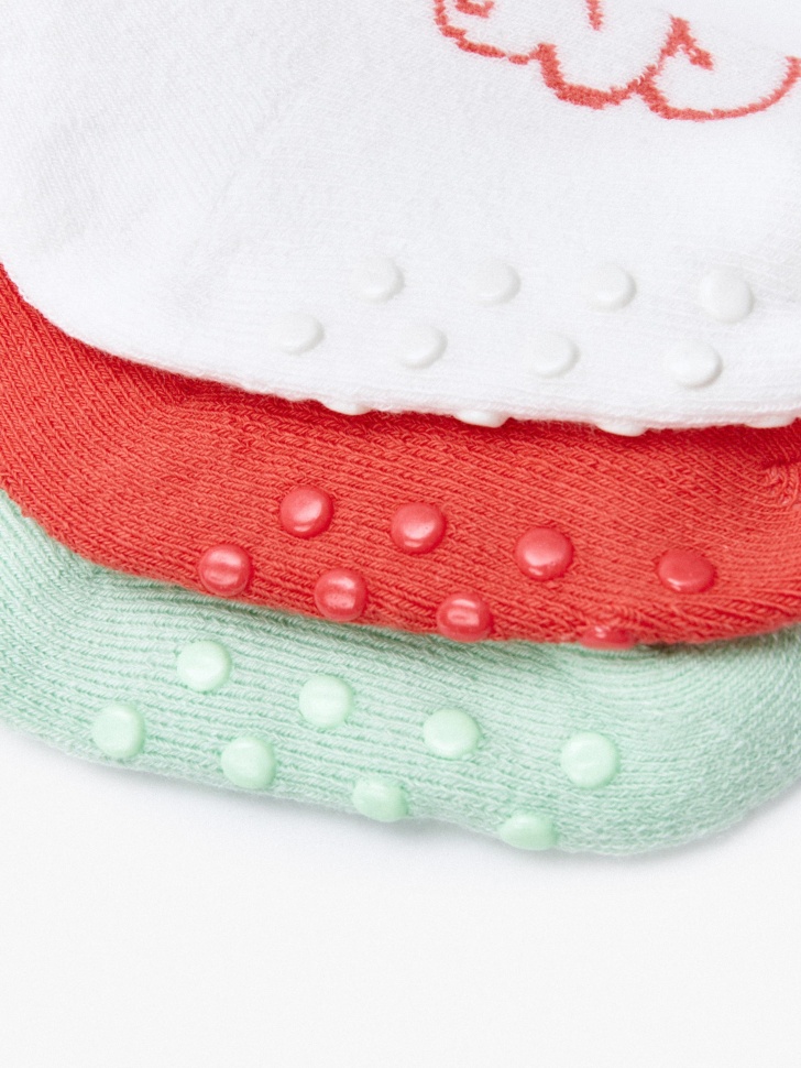 набор из 3 пар гольфов для малышей от бренда sela вид слева