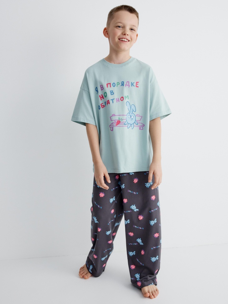 

Пижама с принтом для мальчиков SELA x Смешарики, 6801150307