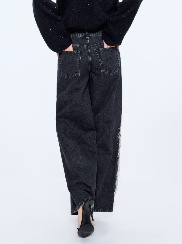 джинсы wide leg с бахромой из цепочек 4610517156624 по низкой цене