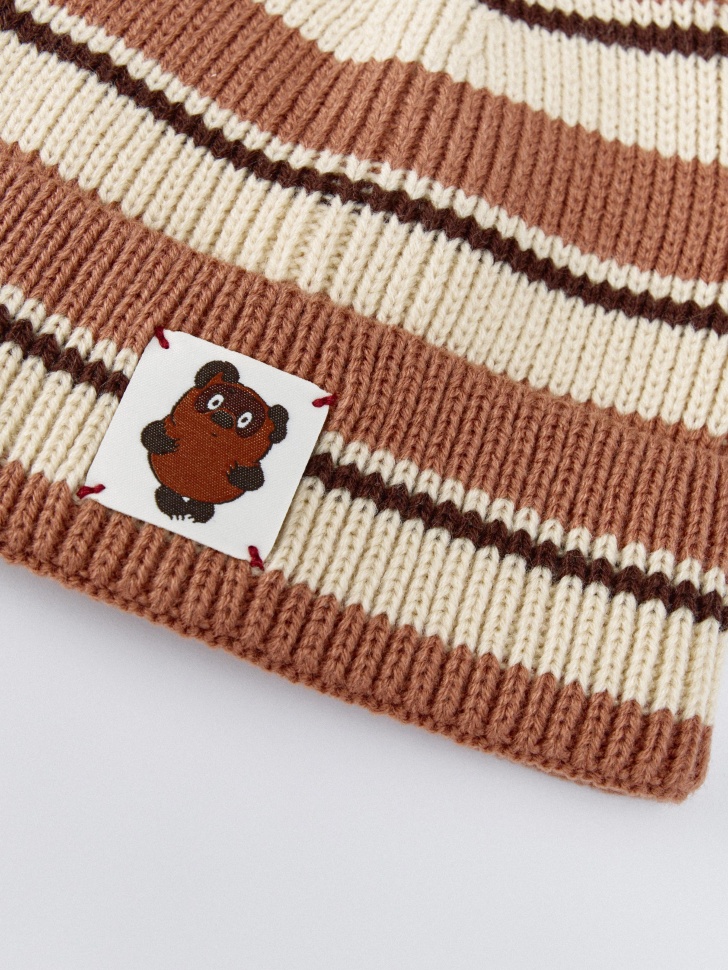 детская шапка-бини с вышивкой  x союзмультфильм от бренда sela вид слева