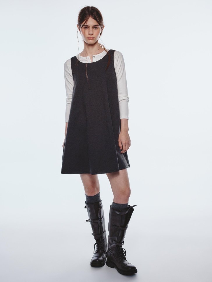 мини платье из линейки  young от бренда sela вид слева