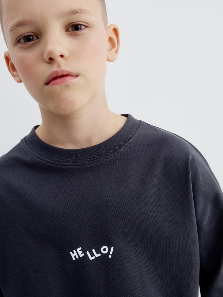 лонгслив оверсайз с новогодним принтом для мальчиков 4680798781150 с промокодом