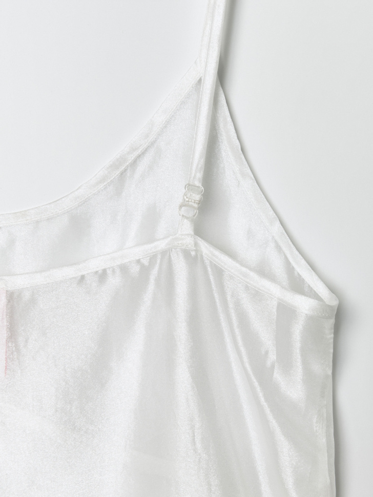 топ с баской из линейки  young от 16 до 18 лет с изнаночной стороны