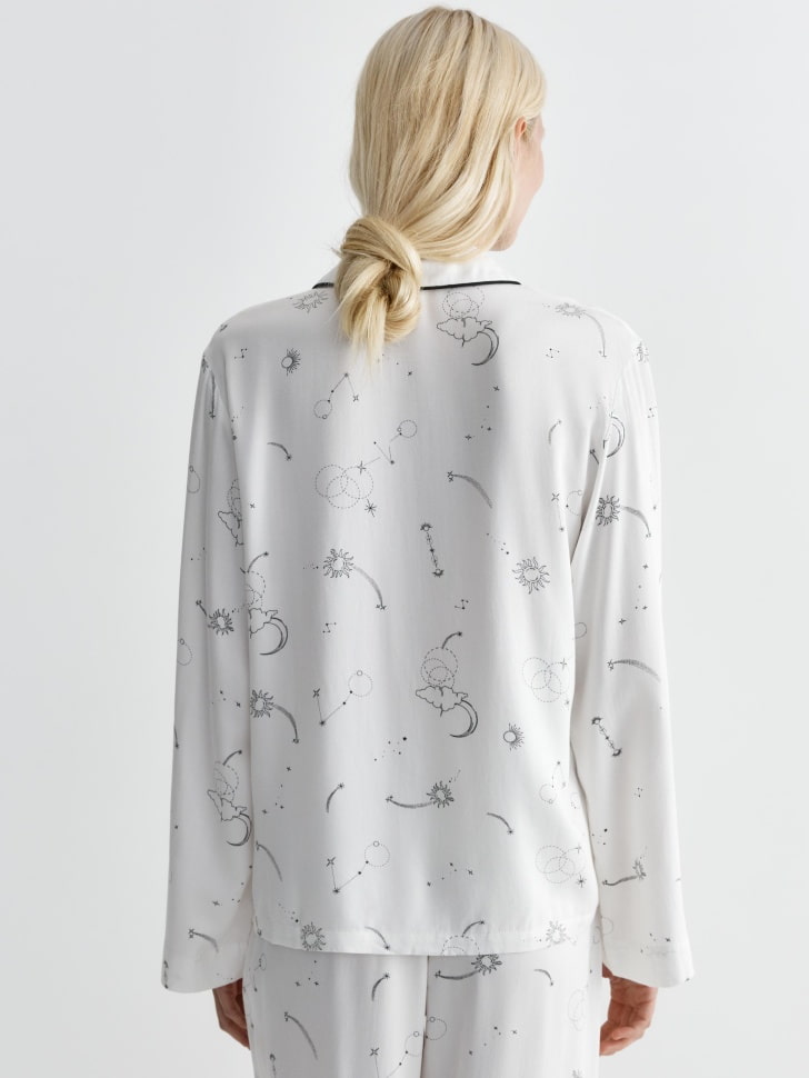 пижамная рубашка с принтом из саржевой вискозы из россии вид сбоку