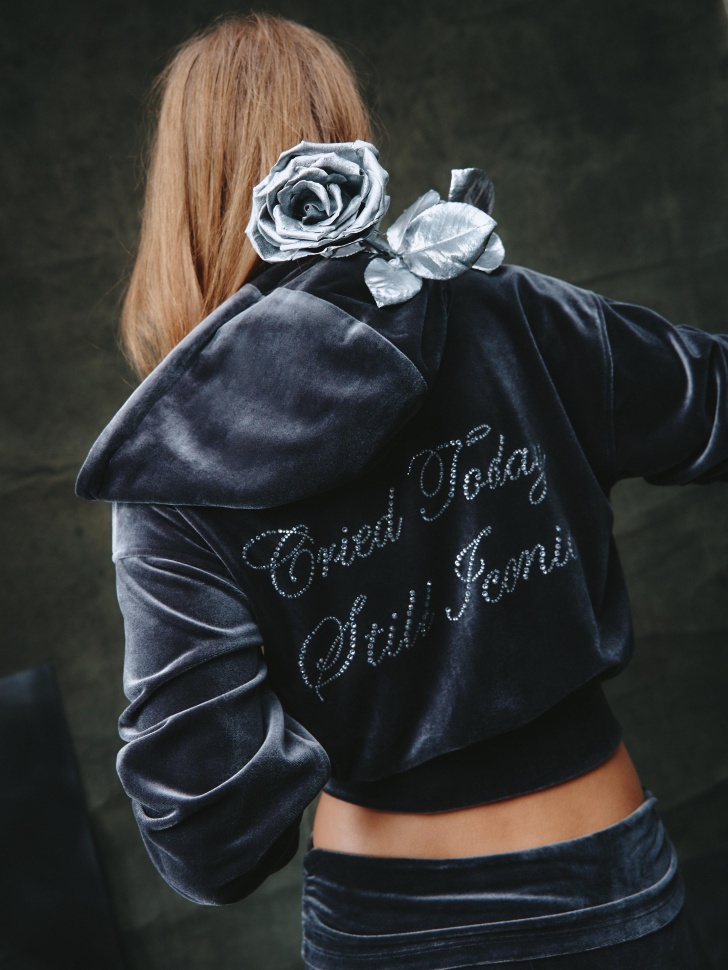 

Велюровая толстовка на молнии из линейки SELA Young, SL5812210401