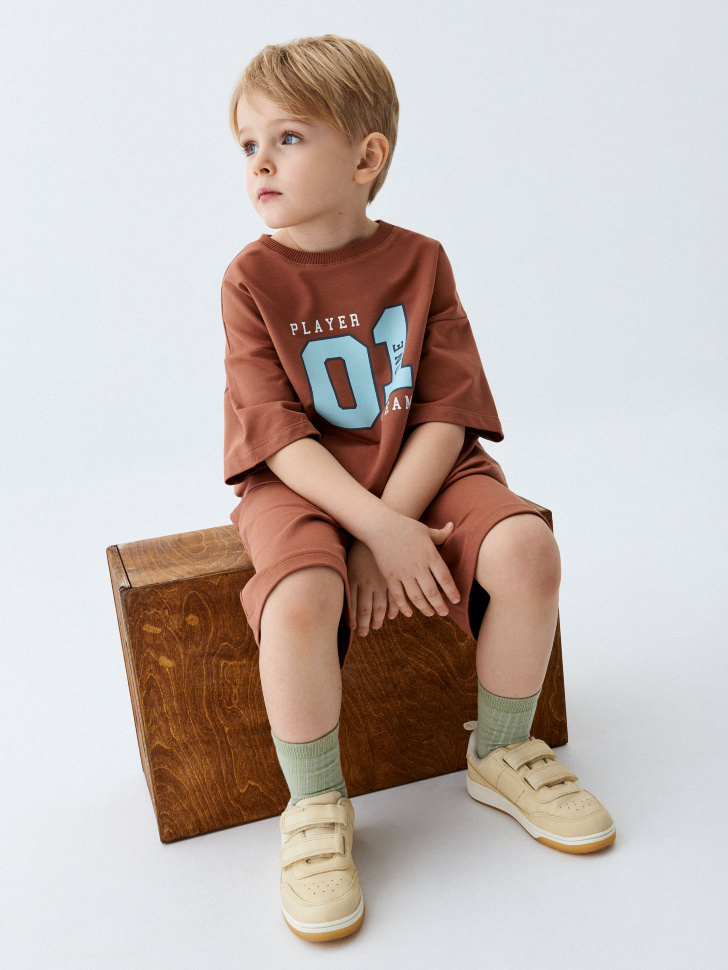 

Комплект из футболки и шорт детский, 4804063603