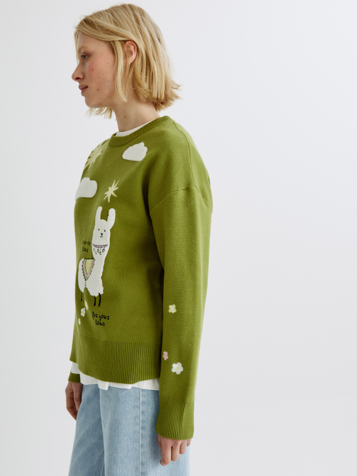 вязаный джемпер с жаккардовым декором и вышивкой из россии вид сбоку