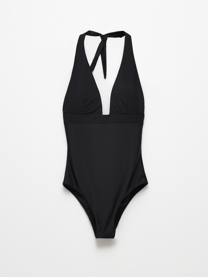 

Черный слитный купальник