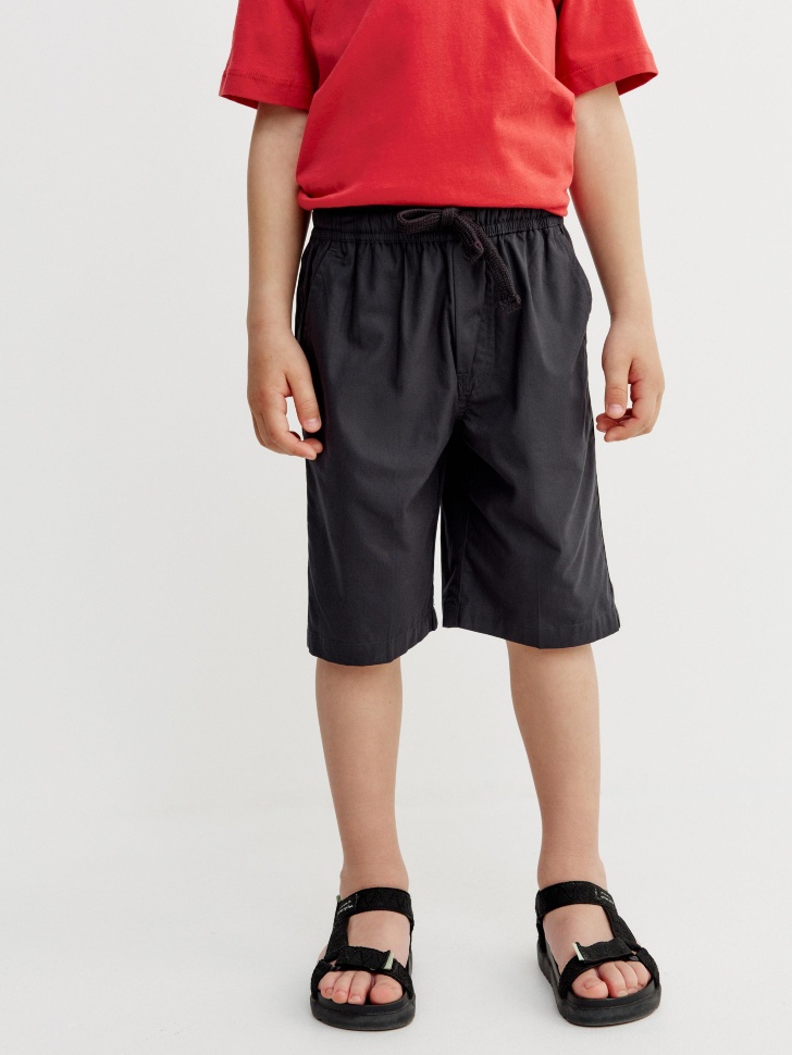 хлопковые шорты для мальчиков от бренда sela вид слева