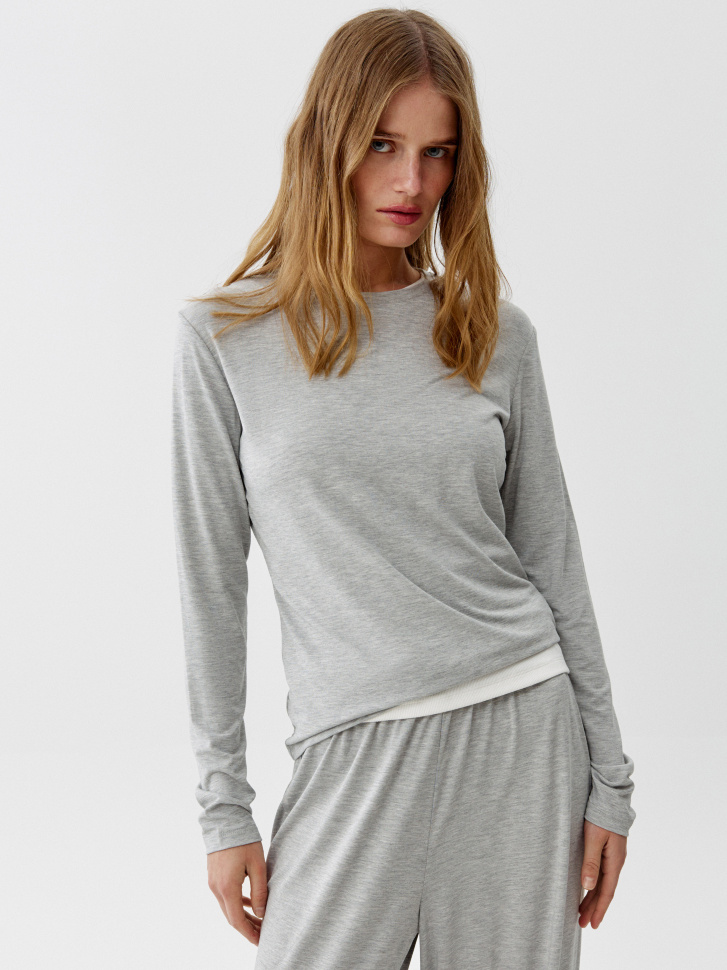 

Лонгслив приталенный из смесовой вискозы, SL6805010221