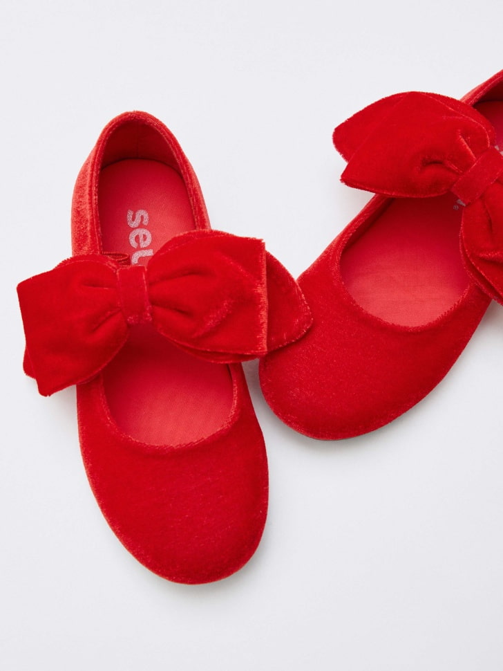 красные бархатные балетки с бантом для девочек 4610517210760 по распродаже