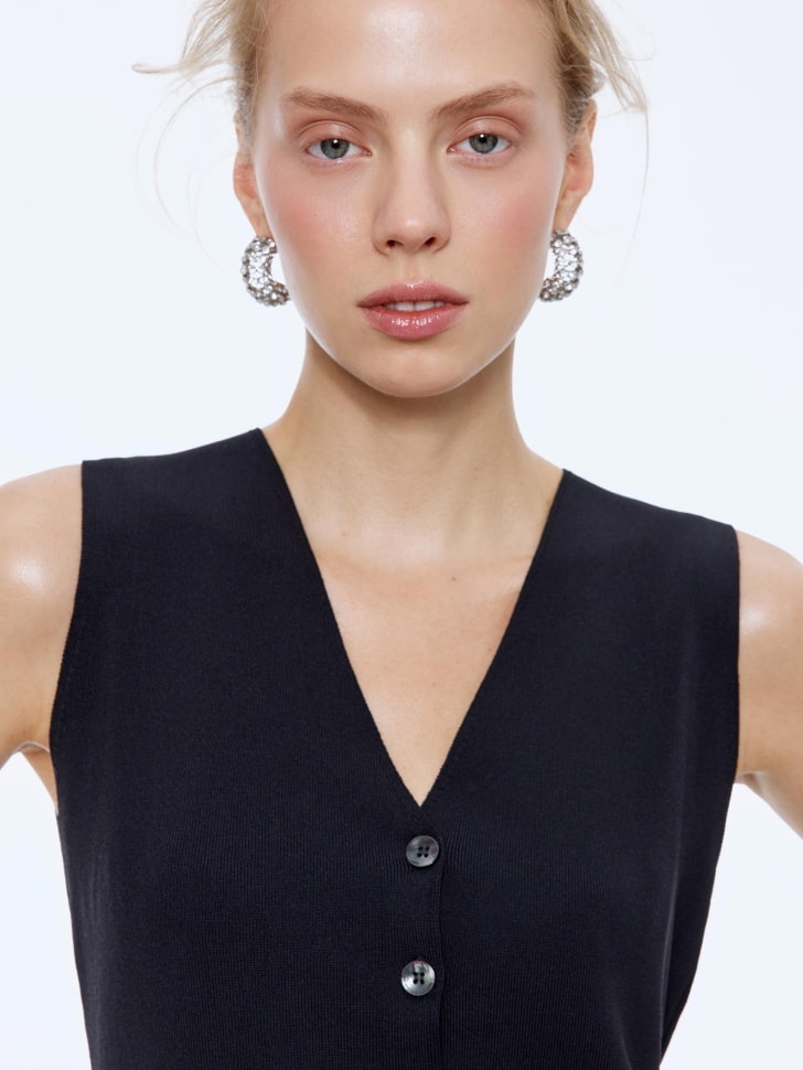 трикотажный жилет 4610517094278 фотография