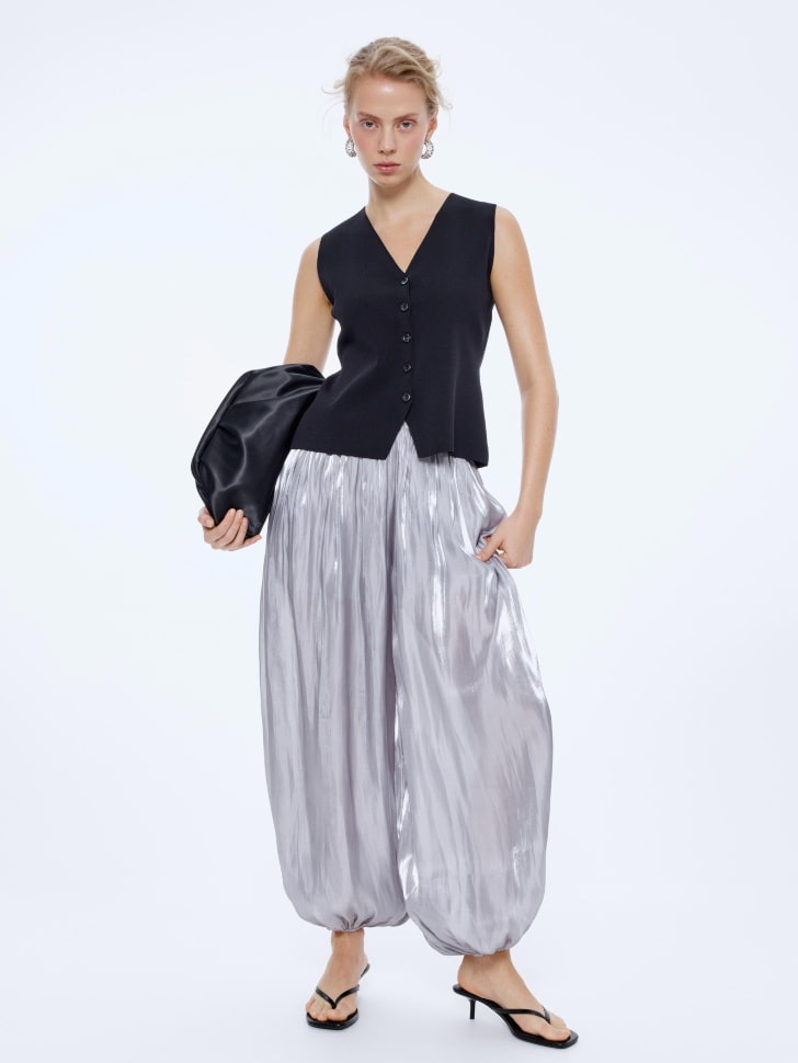 трикотажный жилет 4610517094278 по акции