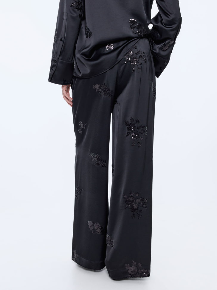 сатиновые брюки с пайетками 4610517090140 с промокодом