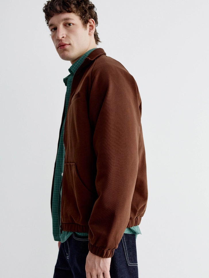 толстовка оверсайз на молнии из россии вид сбоку