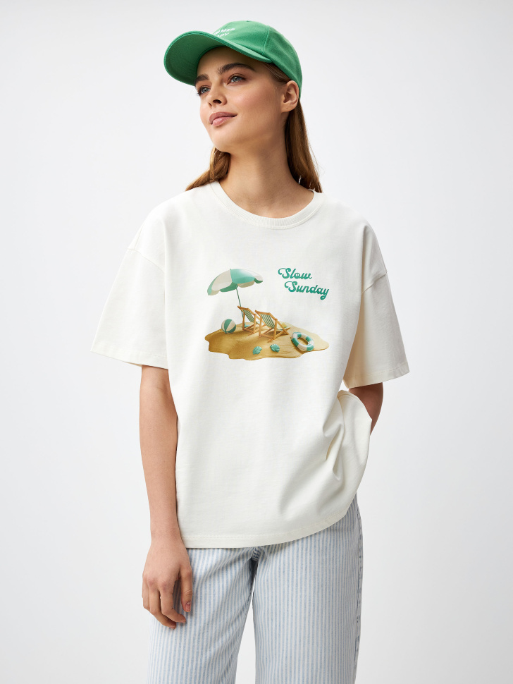 

Футболка MIRA OVERSIZE FIT с 3D принтом