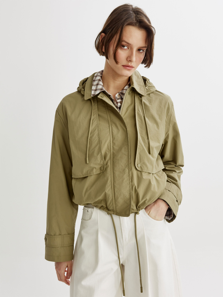 

Укороченная ветровка с декоративной кокеткой, SL6804011105