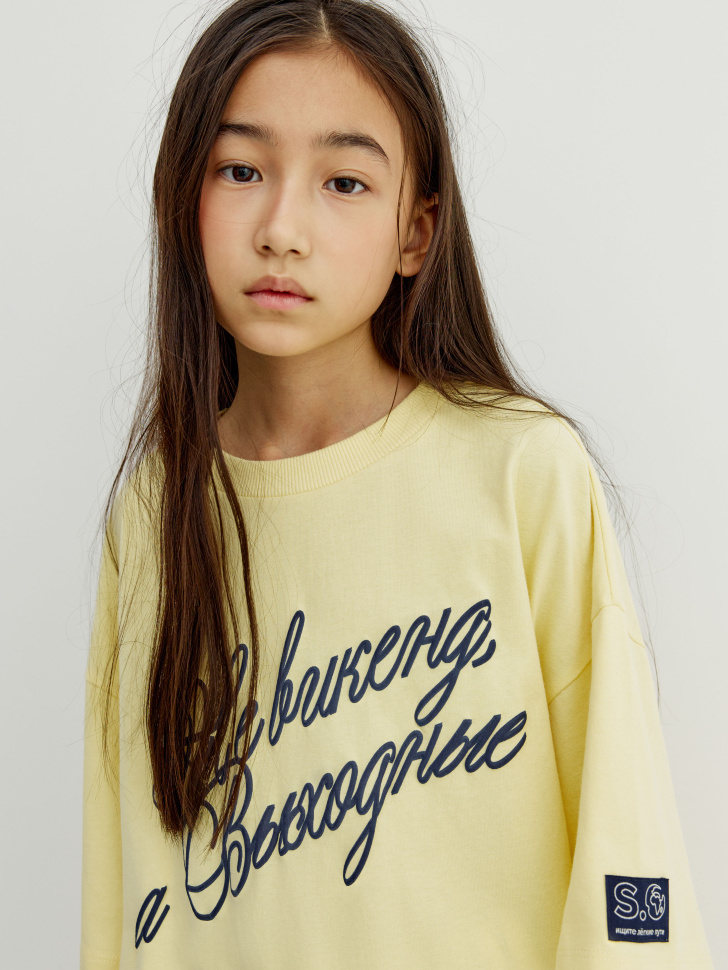 футболка оверсайз для девочек с принтом  x яндекс путешествия от бренда sela вид слева