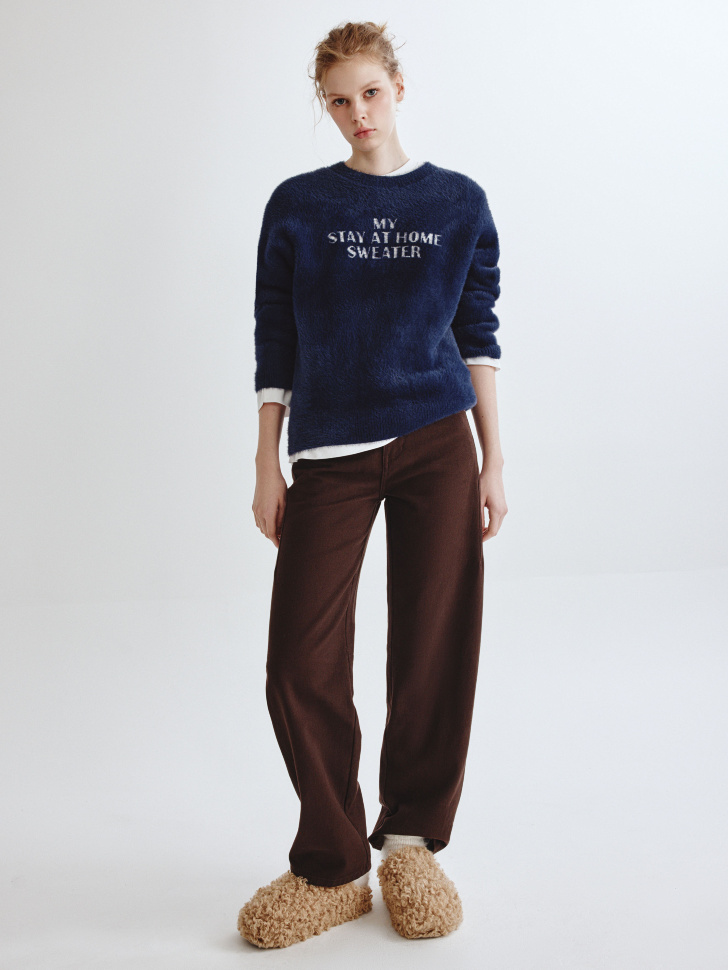 пушистый джемпер из линейки  young от 16 до 18 лет с изнаночной стороны