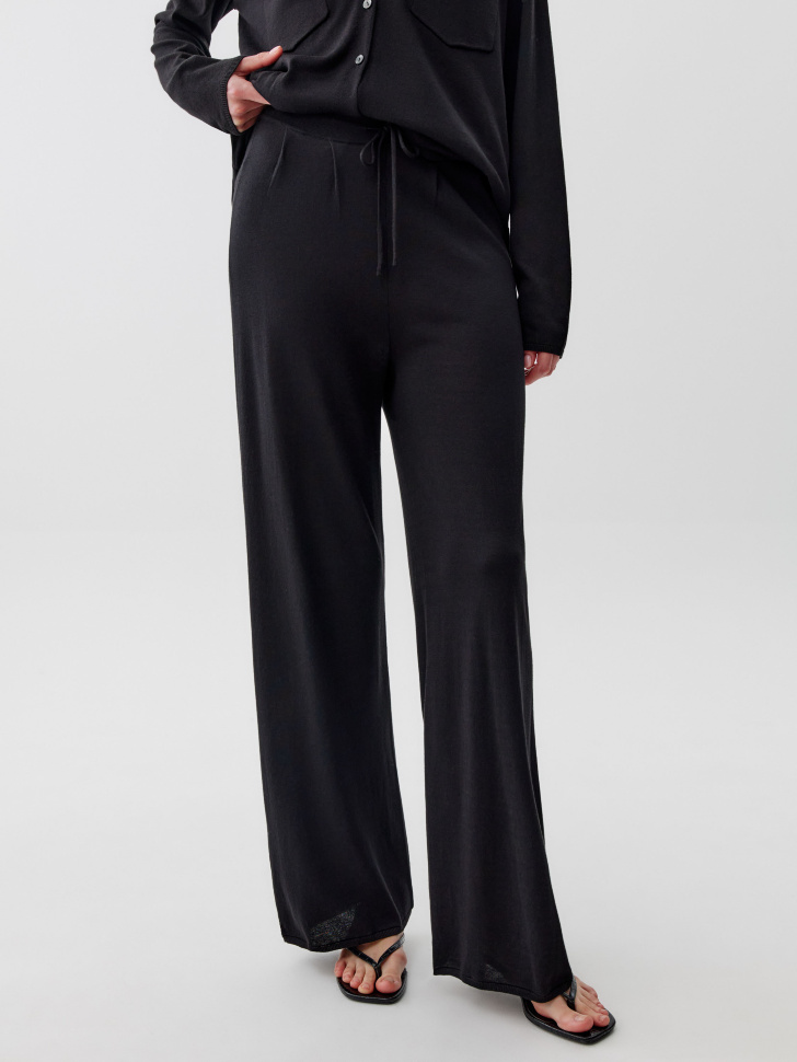 брюки палаццо из модала и хлопка премиум качества от бренда sela вид слева