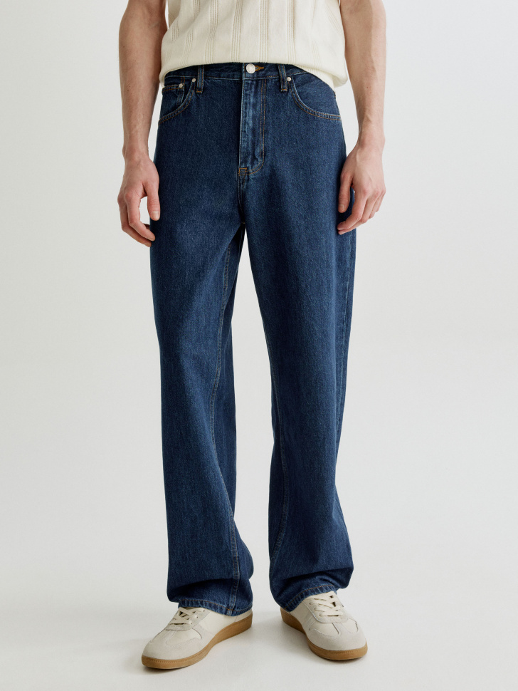 прямые джинсы со средней посадкой от бренда sela вид слева