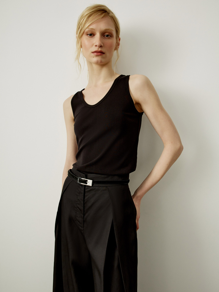 Топ Sela приталенный, черный, арт. 54375