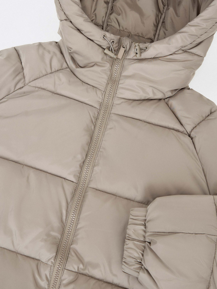 базовое стеганое пальто с капюшоном универсального стиля с лицевой стороны