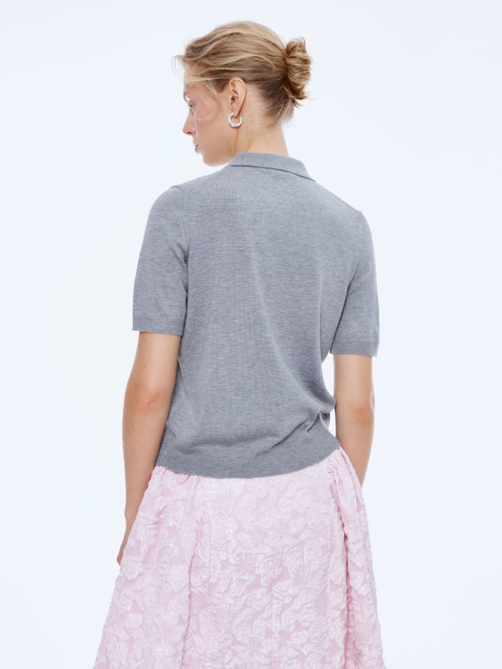 вязаный джемпер-поло с пуговицами из страз 4610517235046 в интернет магазине