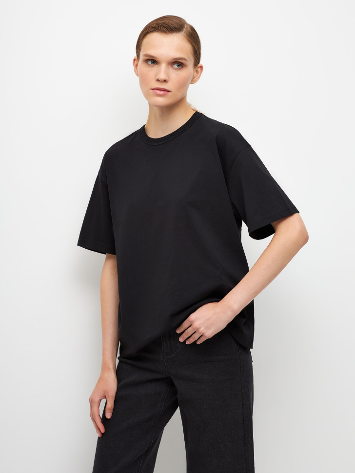 

Футболка MIRA OVERSIZE FIT, Черный
