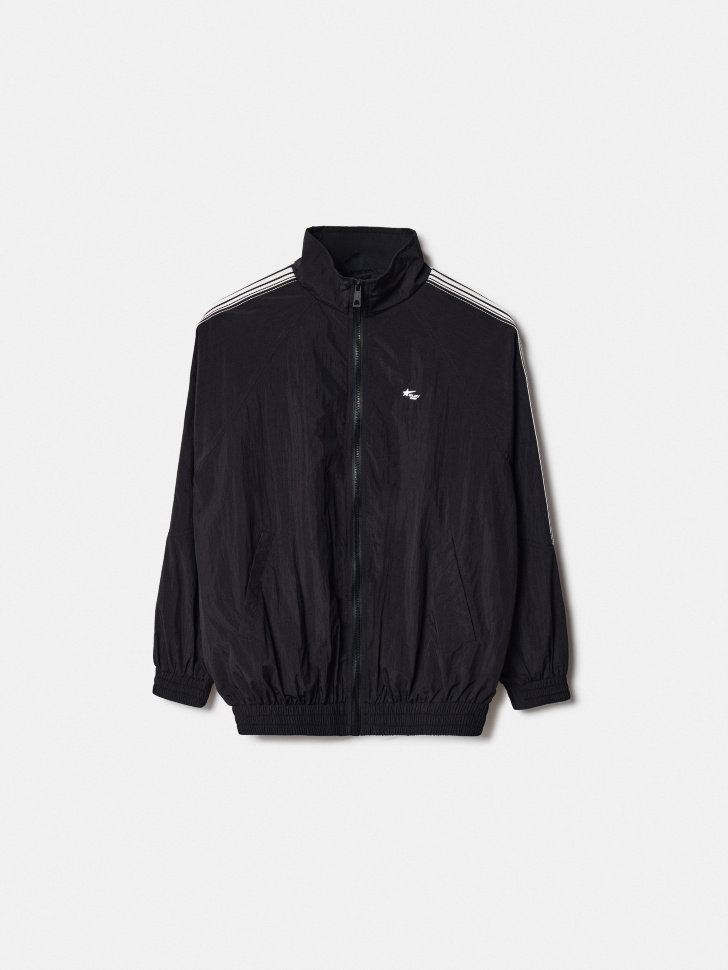 ветровка из нейлона для мальчиков по цене 3299 руб вид справа