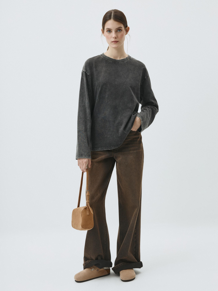 Лонгслив ANNA OVERSIZE FIT с эффектом кислотной стирки. Фото №2