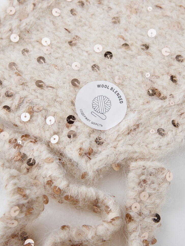 вязаная шапка-чепчик с содержанием шерсти 4610517151469 по акции