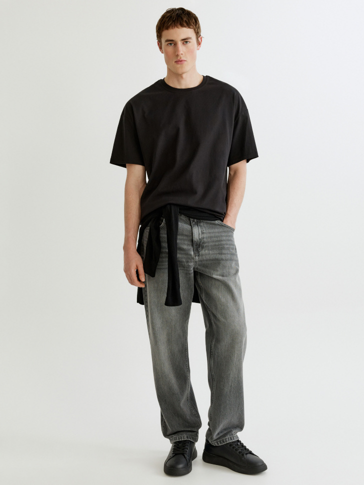 базовая футболка regular fit от бренда sela вид слева