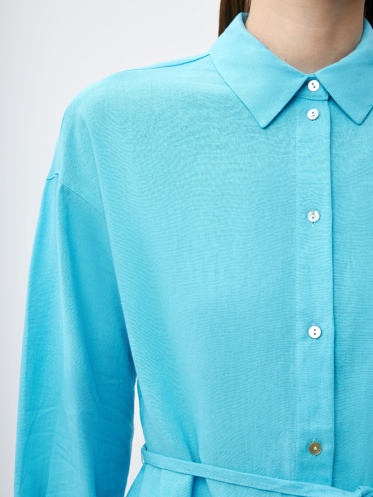 Оверсайз рубашка из смесового льна с поясом (голубой, XS) sela 4680168525988 - фото 7
